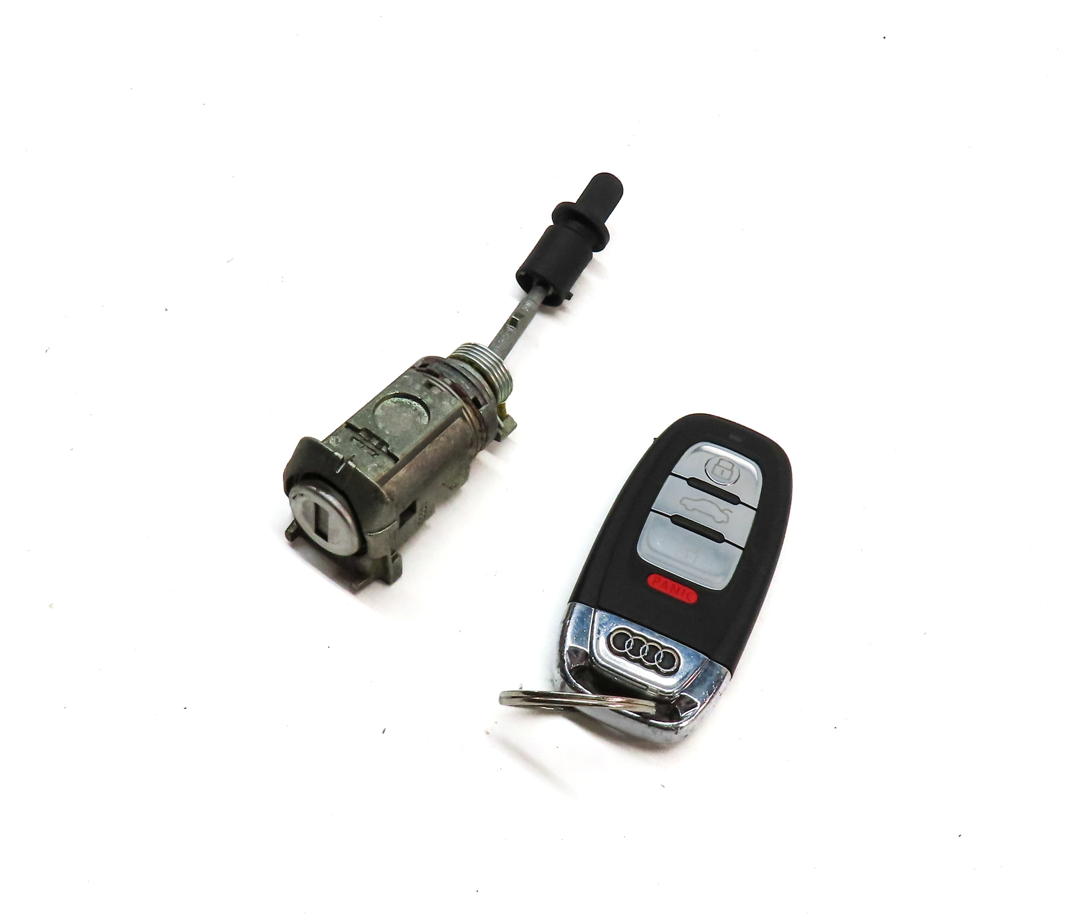 2016 AUDI A6 (C7) LEFT DRIVER DOOR HANDLE LOCK CYLINDER w/ SKELETON KEY & FOB — exact item pictured